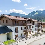 Next To The Skilift A 5 * Brixen im Thale