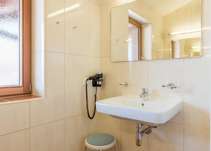 Next To The Skilift A 5 *