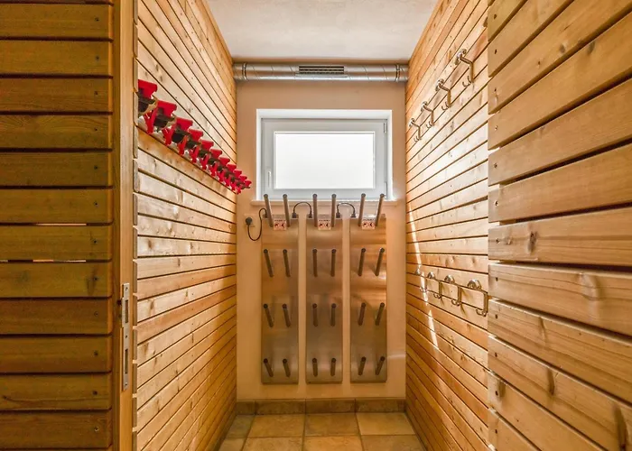 Next To The Skilift A 5 Brixen im Thale